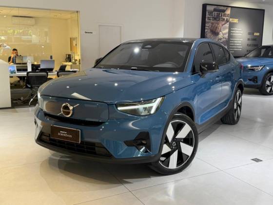 VOLVO C40 P8 RECHARGE TWIN ELECTRIC ULTIMATE AWD